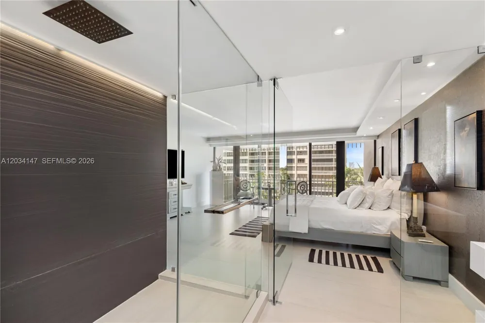 3 Grove Isle Dr #C502 Miami, FL 33133