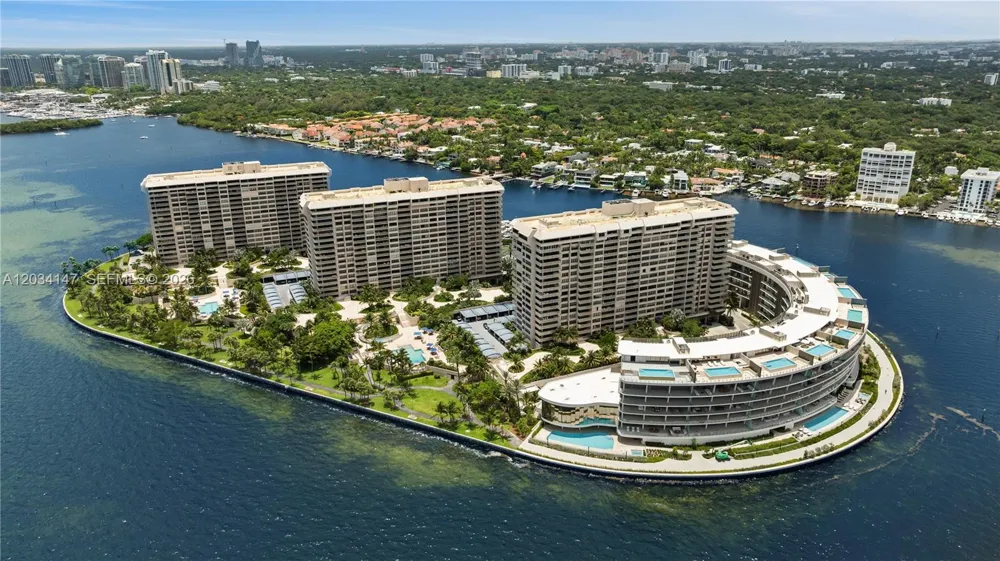 3 Grove Isle Dr #C502 Miami, FL 33133