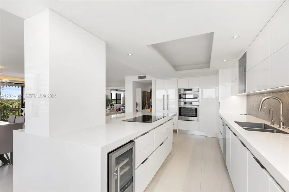 3 Grove Isle Dr #C502 Miami, FL 33133