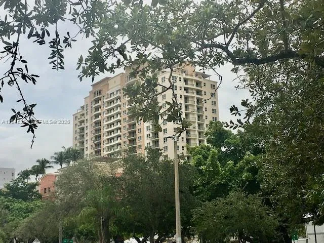3232 SW 22nd Ter #1303 Miami, FL 33145