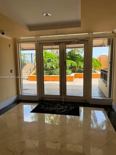3232 SW 22nd Ter #1303 Miami, FL 33145