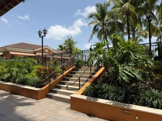 3232 SW 22nd Ter #1303 Miami, FL 33145