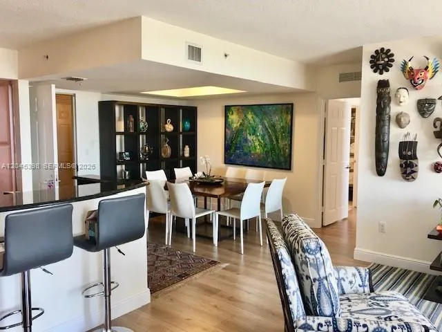 3232 SW 22nd Ter #1303 Miami, FL 33145
