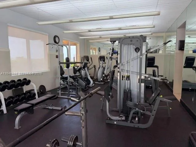 3232 SW 22nd Ter #1303 Miami, FL 33145