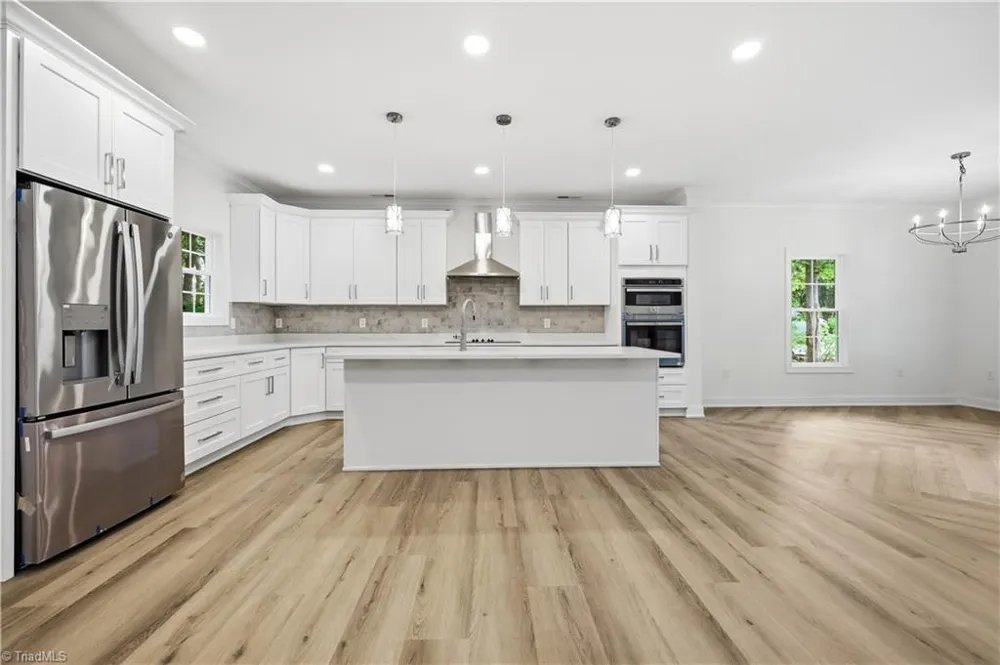 2646 Johns Ridge Drive Asheboro, NC 27205