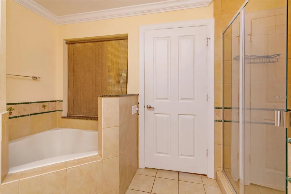 7644 HERITAGE CROSSING WAY #102 Reunion, FL 34747