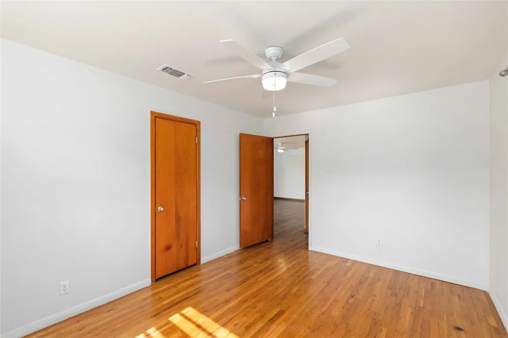 615 E 10th Street Coleman, TX 76834