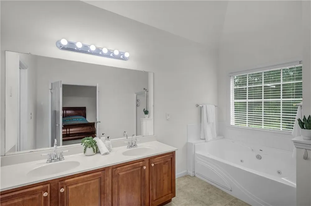 148 Marie Farms North Drive Palmetto, GA 30268