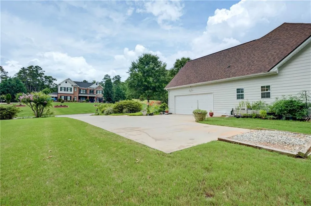 148 Marie Farms North Drive Palmetto, GA 30268
