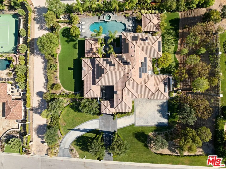 29462 Malibu View Court Agoura Hills, CA 91301