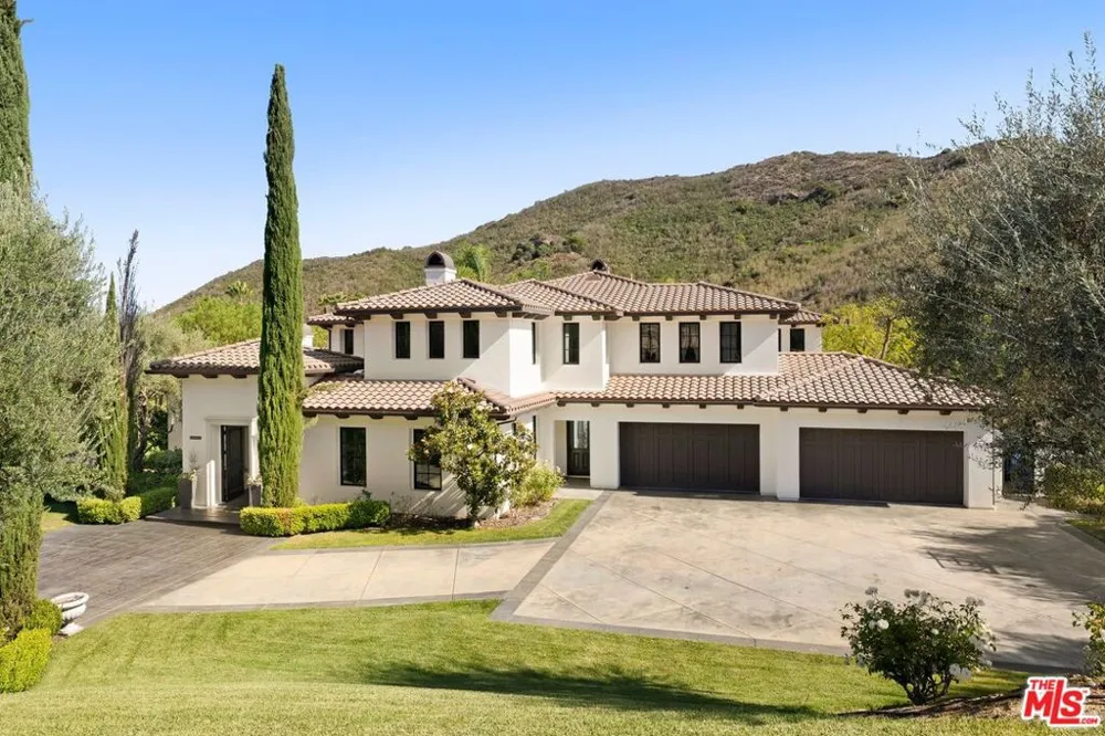 29462 Malibu View Court Agoura Hills, CA 91301