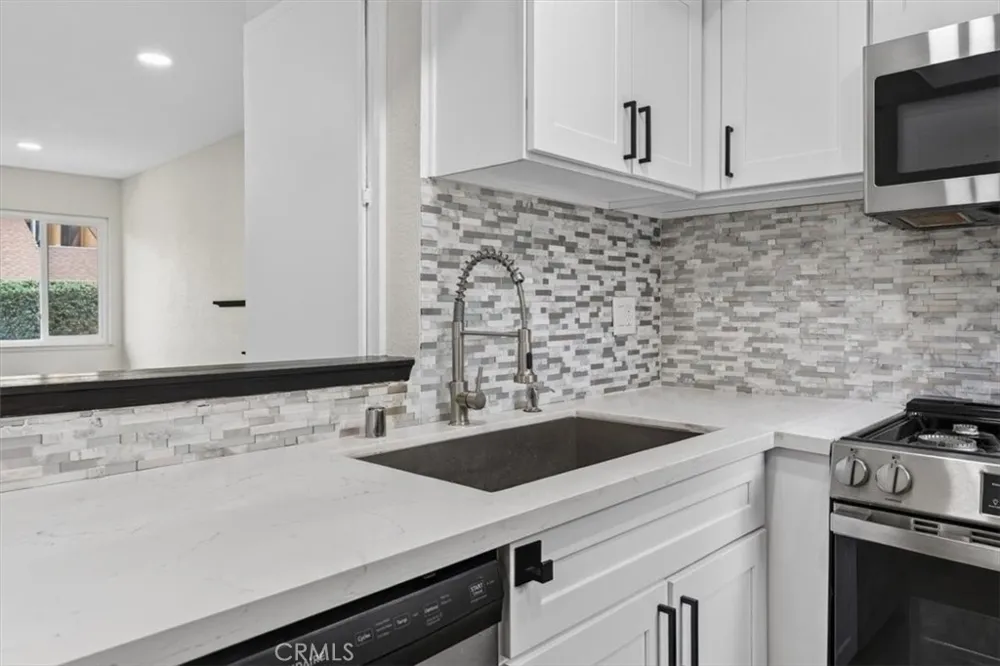 521 West 9th Street Upland, CA 91786