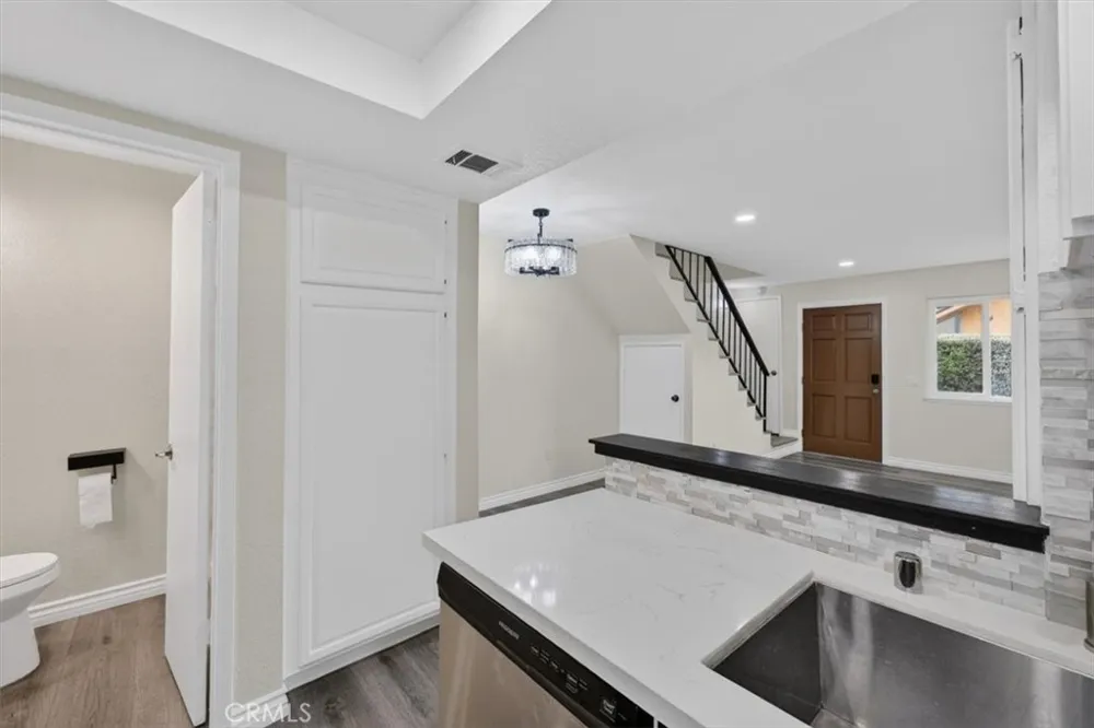 521 West 9th Street Upland, CA 91786