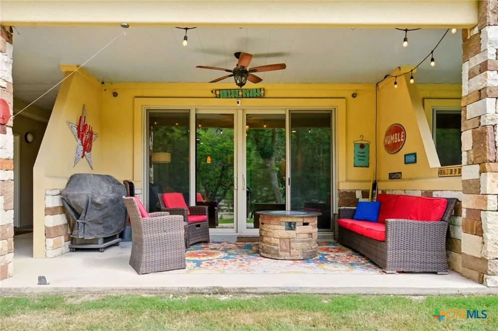 540 River Run #112 New Braunfels, TX 78132