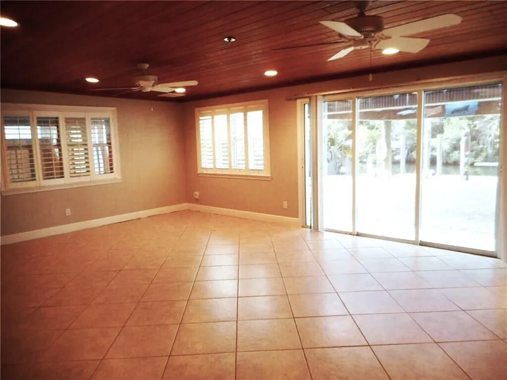 1903 Robalo Drive Vero Beach, FL 32960