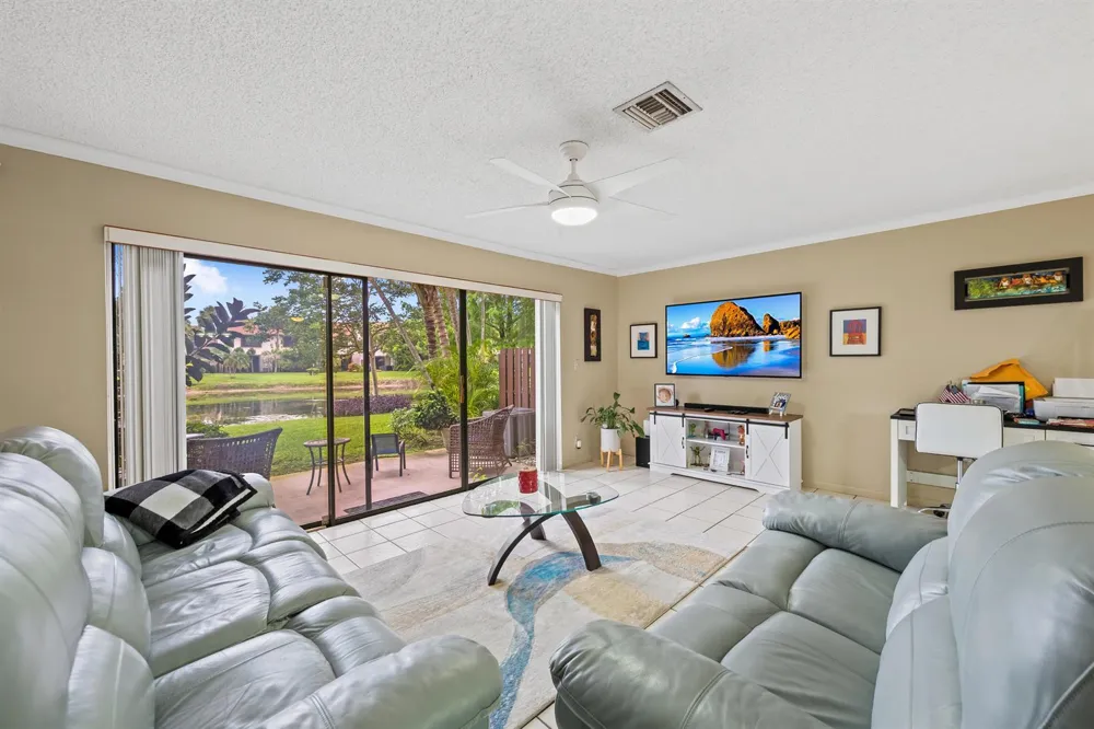 4352 Carambola Circle Coconut Creek, FL 33066