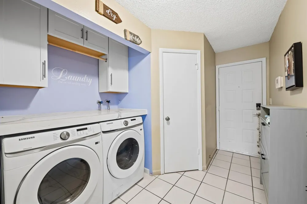 4352 Carambola Circle Coconut Creek, FL 33066