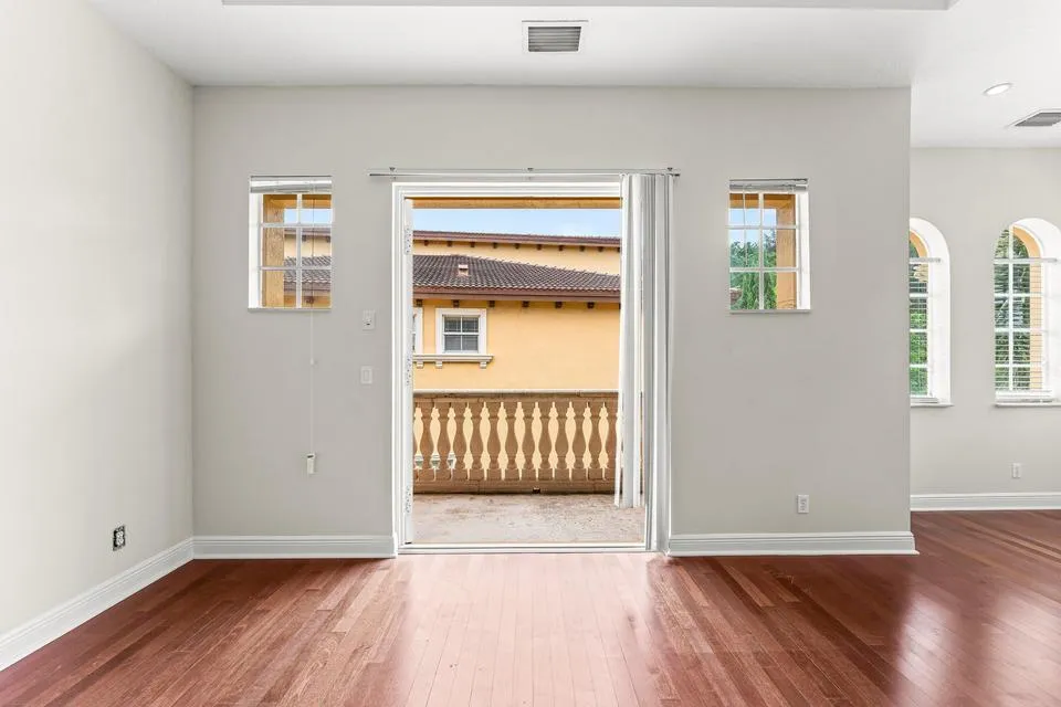 210 NE 69th Circle Boca Raton, FL 33487