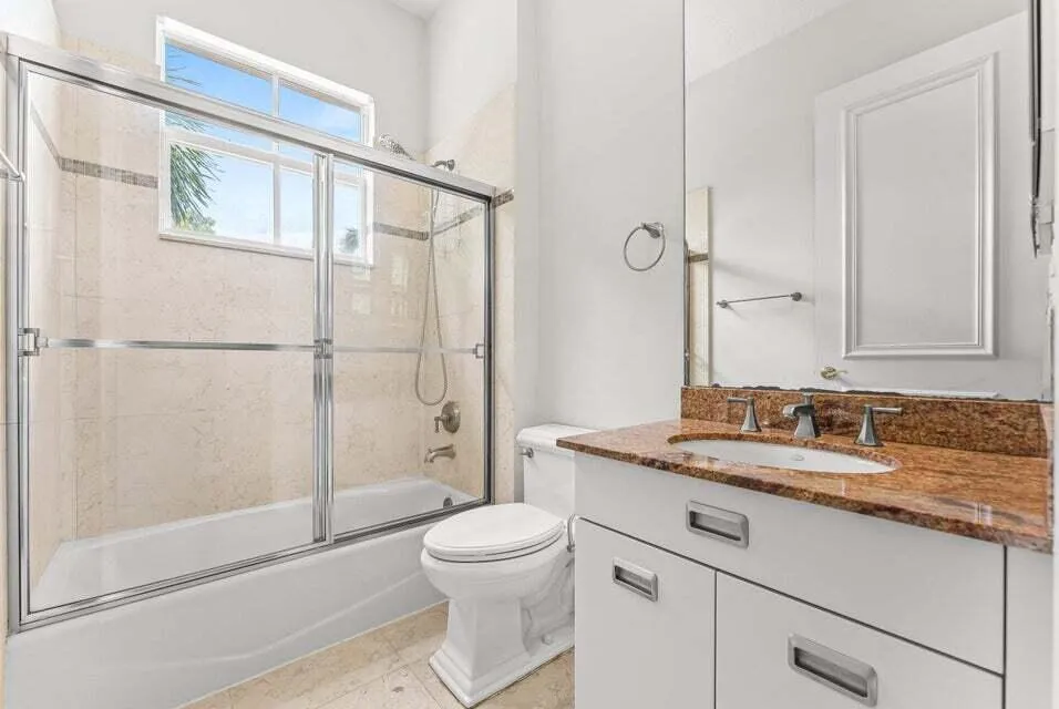 210 NE 69th Circle Boca Raton, FL 33487