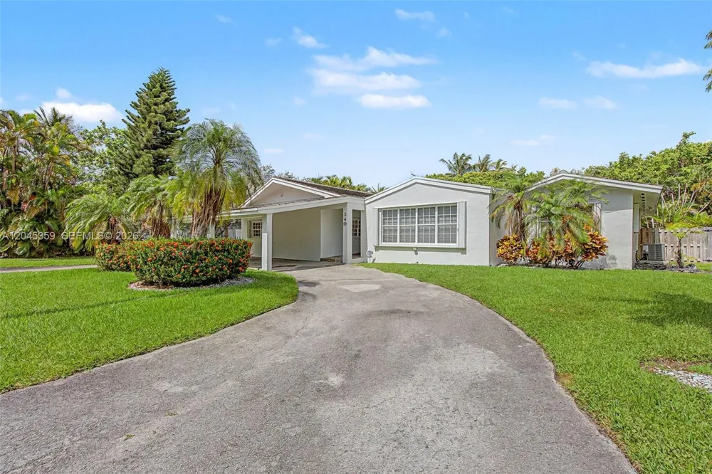 340 Atlantic Rd Key Biscayne, FL 33149