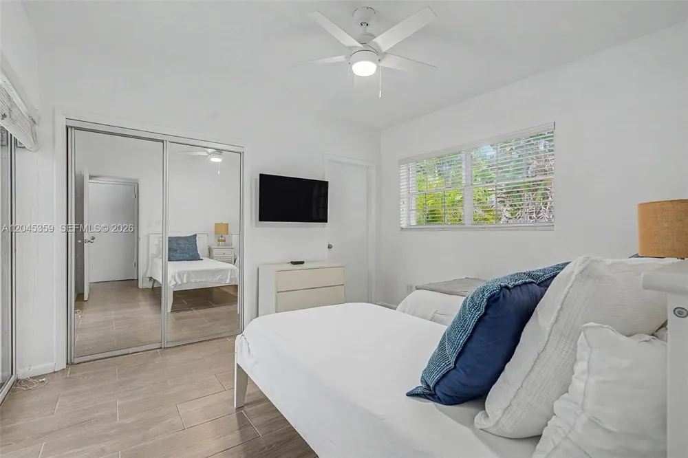 340 Atlantic Rd Key Biscayne, FL 33149