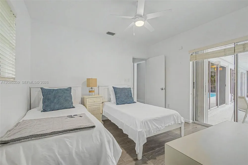 340 Atlantic Rd Key Biscayne, FL 33149