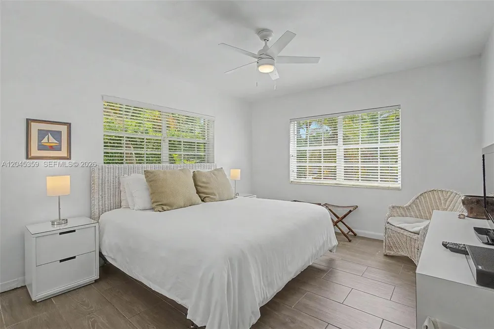 340 Atlantic Rd Key Biscayne, FL 33149