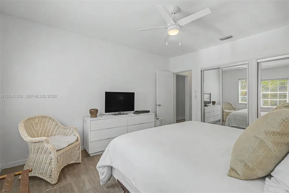 340 Atlantic Rd Key Biscayne, FL 33149