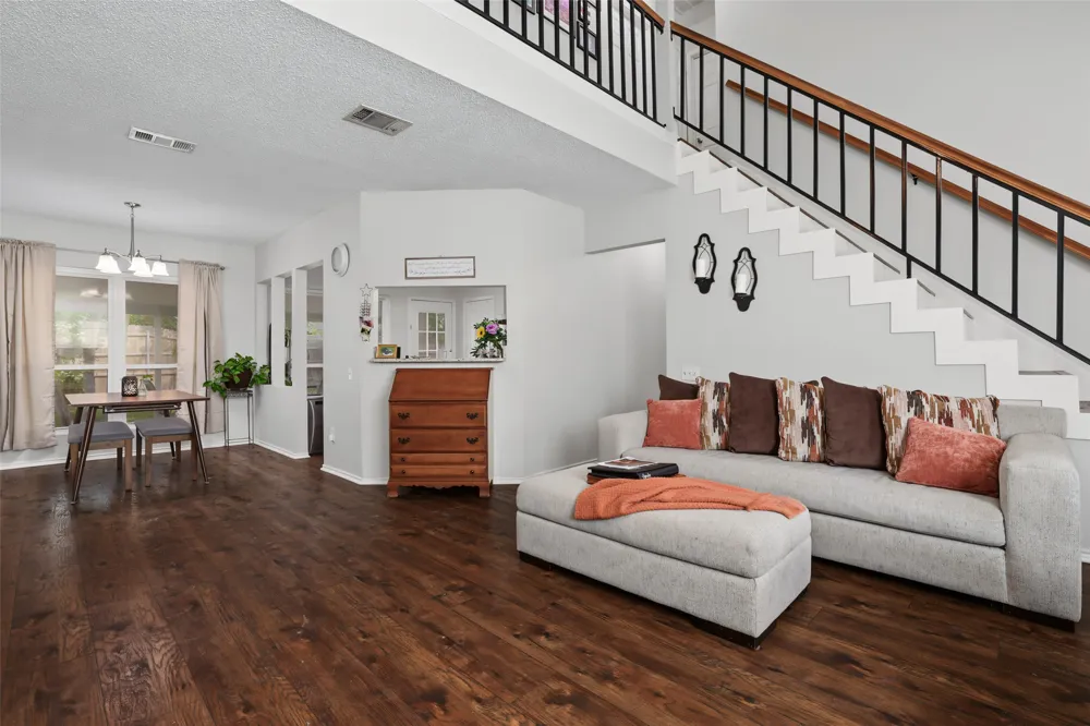 16910 Columbine Street Pflugerville, TX 78660