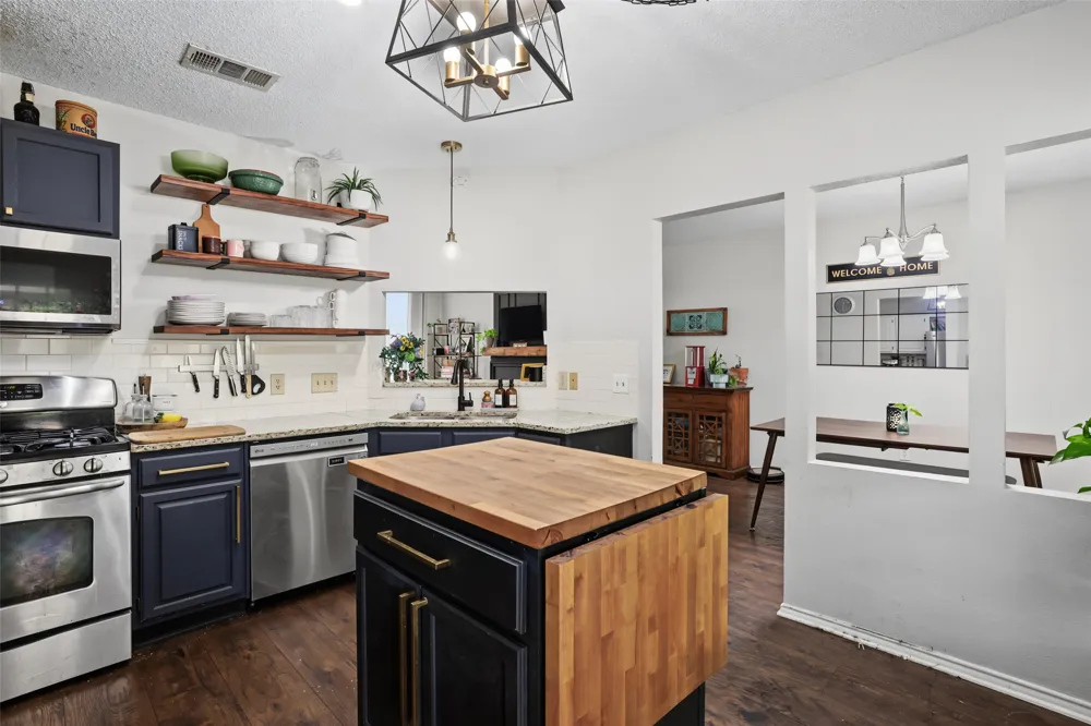 16910 Columbine Street Pflugerville, TX 78660