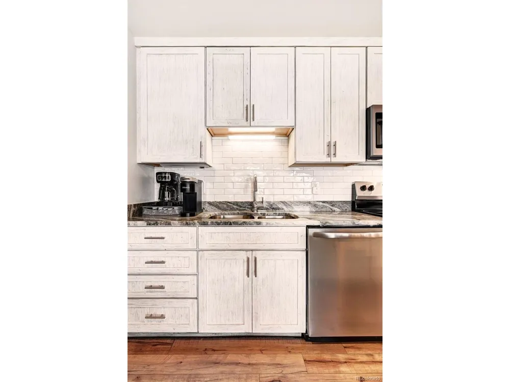 32 Corinthian Circle #B-102 Dillon, CO 80435