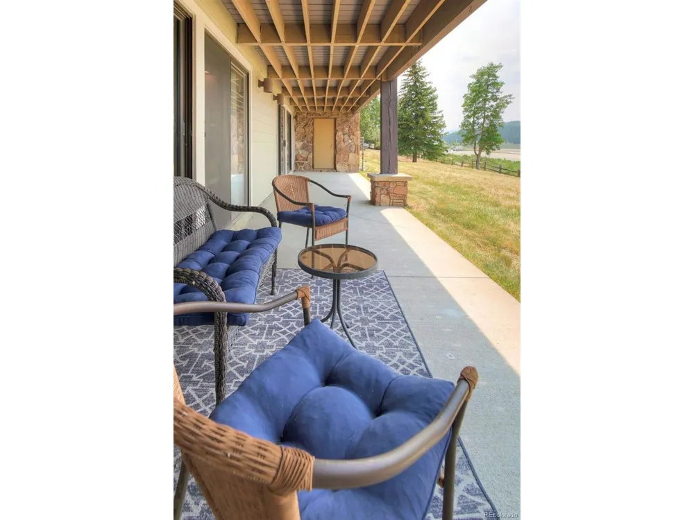 32 Corinthian Circle #B-102 Dillon, CO 80435