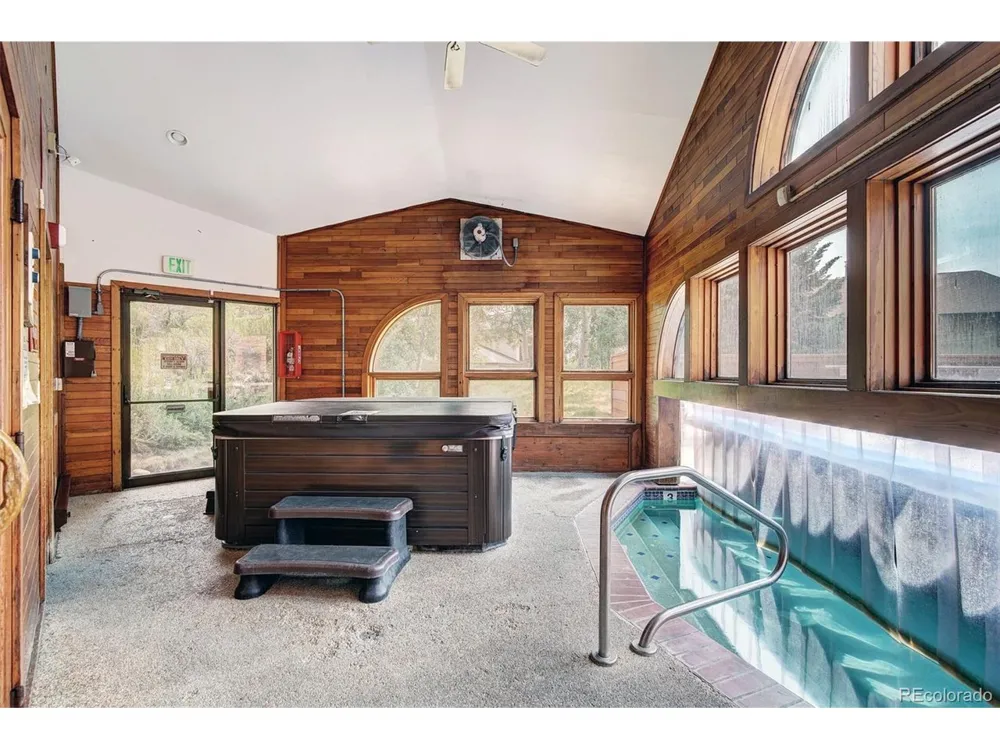 32 Corinthian Circle #B-102 Dillon, CO 80435