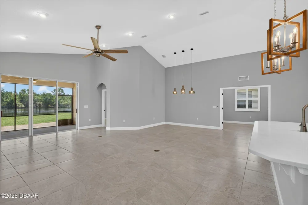 37 Lagoon Way Palm Coast, FL 32137