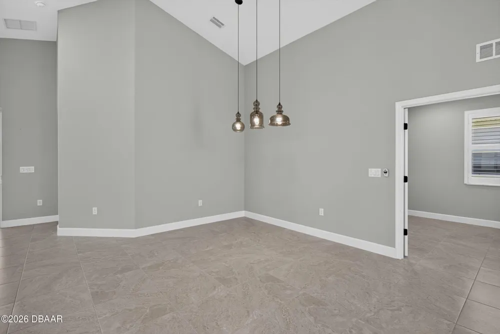37 Lagoon Way Palm Coast, FL 32137