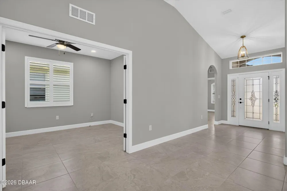 37 Lagoon Way Palm Coast, FL 32137