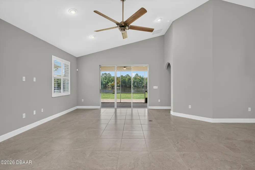 37 Lagoon Way Palm Coast, FL 32137