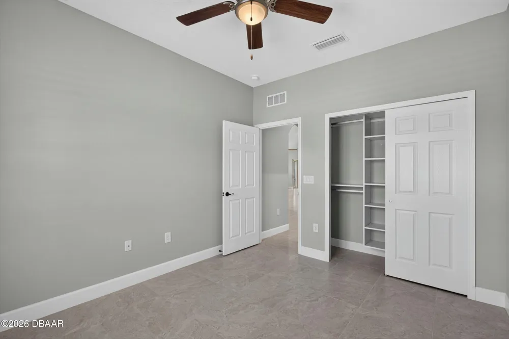 37 Lagoon Way Palm Coast, FL 32137