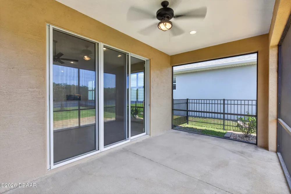 37 Lagoon Way Palm Coast, FL 32137