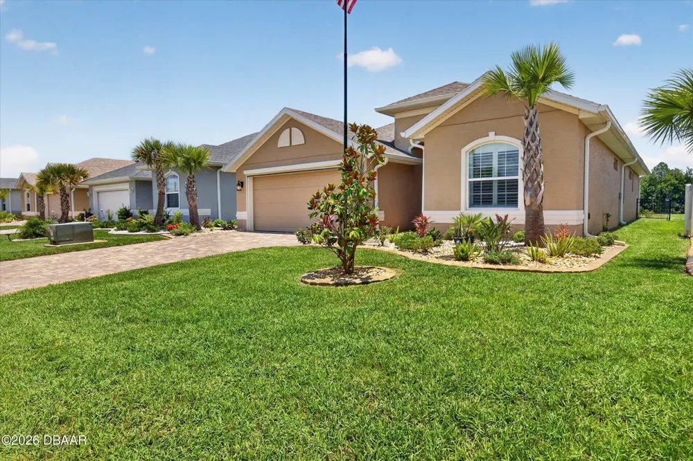 37 Lagoon Way Palm Coast, FL 32137