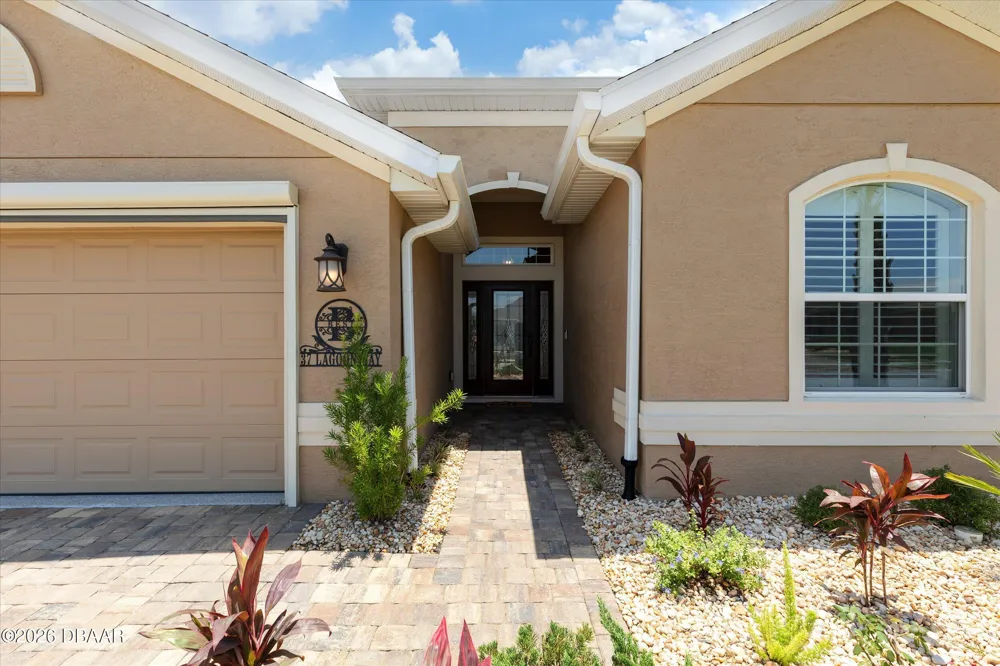 37 Lagoon Way Palm Coast, FL 32137