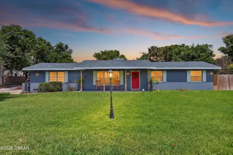 87 Seton Trail