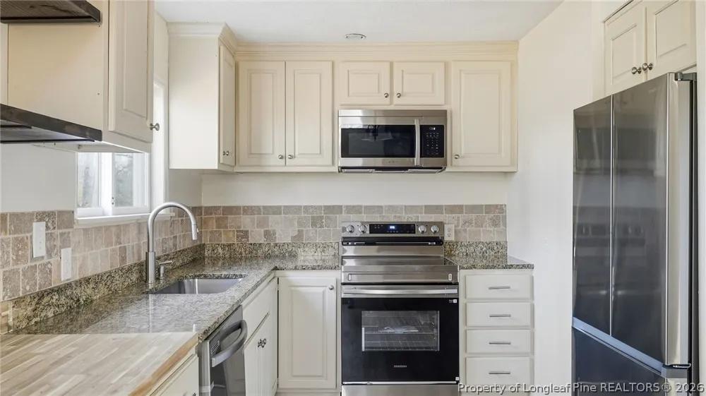 10765 Barker Ten Mile Road St Pauls, NC 28384