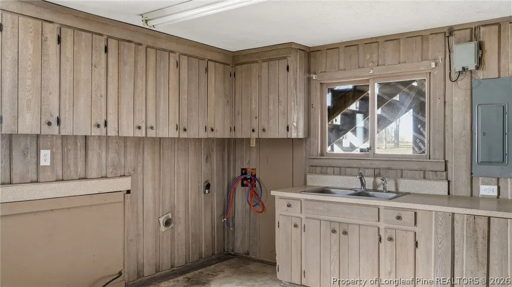 10765 Barker Ten Mile Road St Pauls, NC 28384