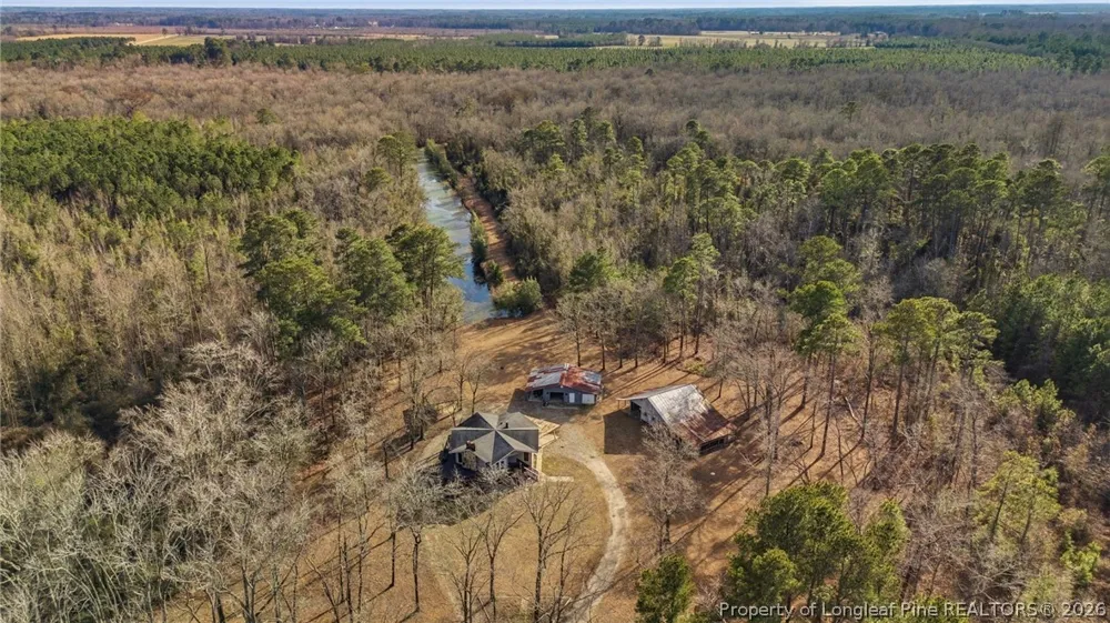 10765 Barker Ten Mile Road St Pauls, NC 28384