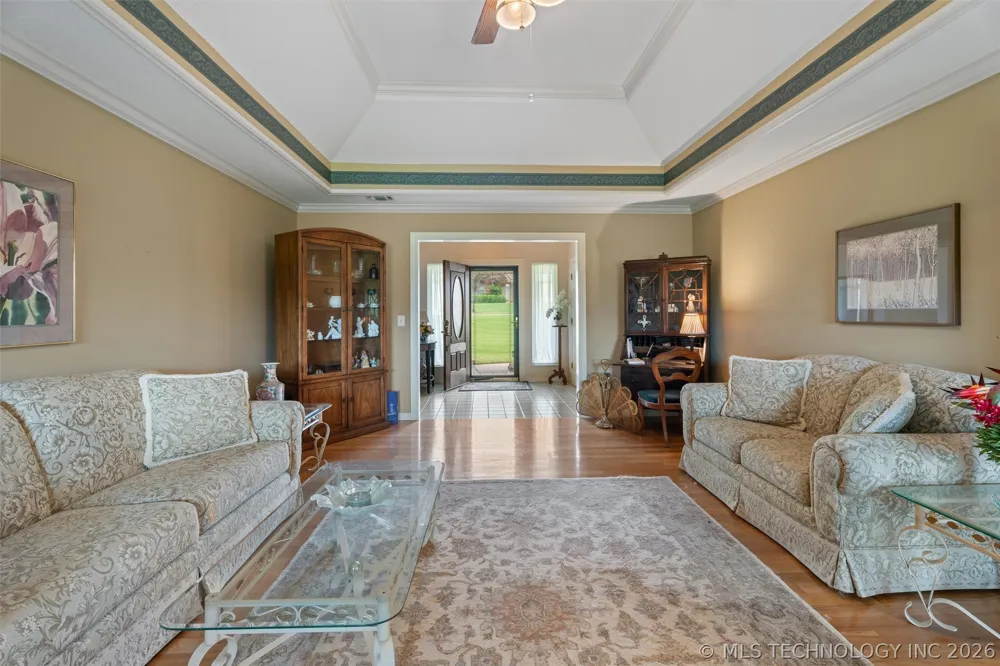 1018 Arbor Drive Bartlesville, OK 74006