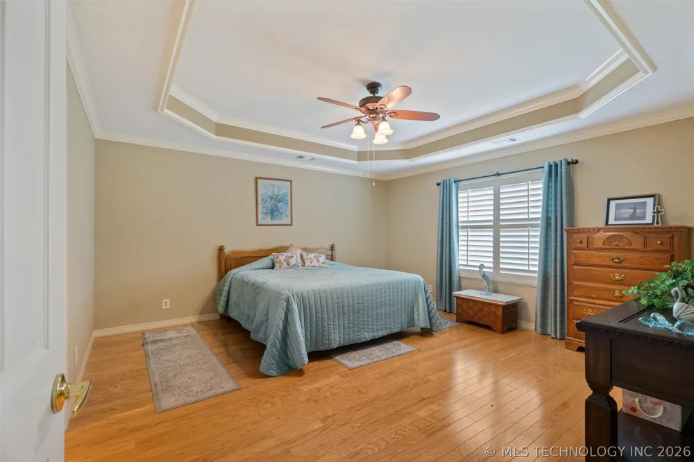 1018 Arbor Drive Bartlesville, OK 74006