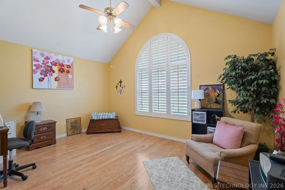 1018 Arbor Drive Bartlesville, OK 74006