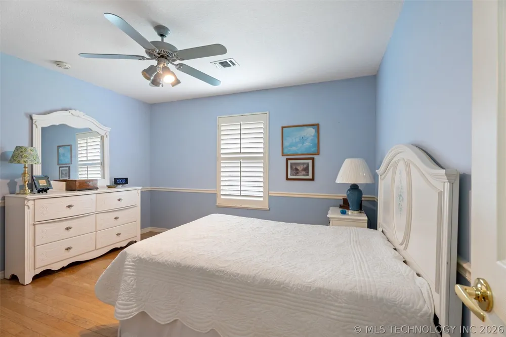 1018 Arbor Drive Bartlesville, OK 74006
