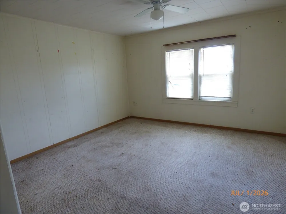 2218 W 5th Street Aberdeen, WA 98520